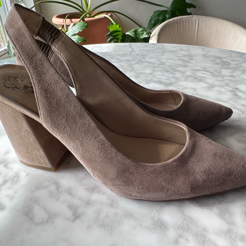 Vince Camuto Leather/SuedeBlock Heeled Sling-Back Pumps - 8.5/39 NUDE